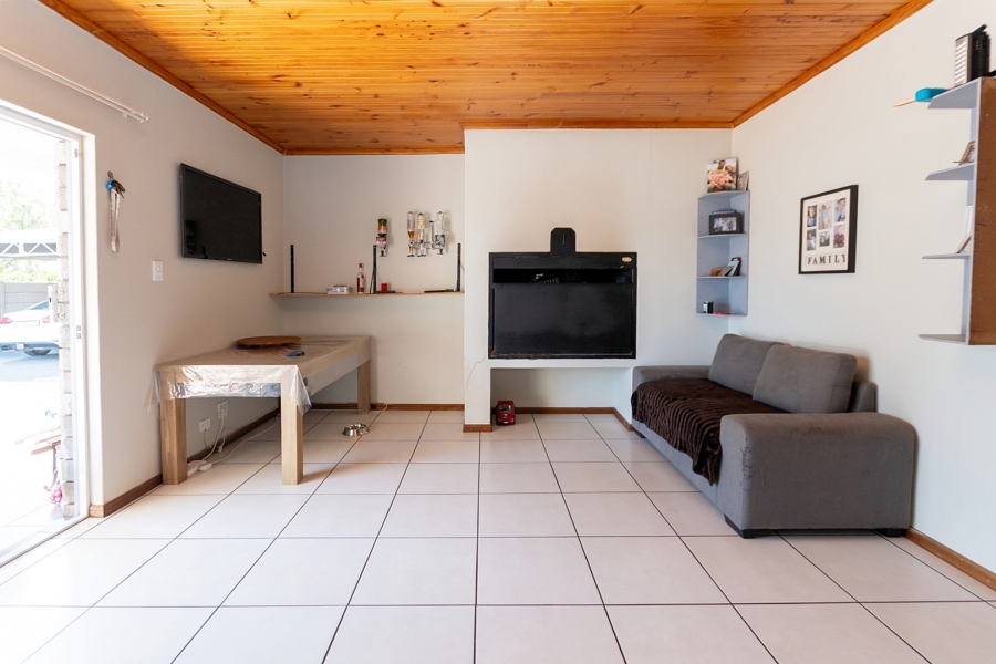 3 Bedroom Property for Sale in Laaiplek Western Cape